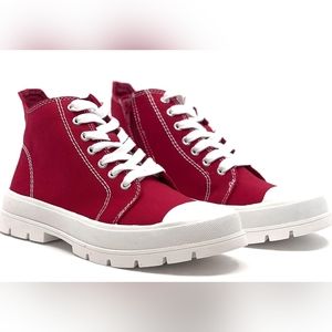 Soda Crayon Lug High Top Sneakers sz 8 Women's brand new in box! RED